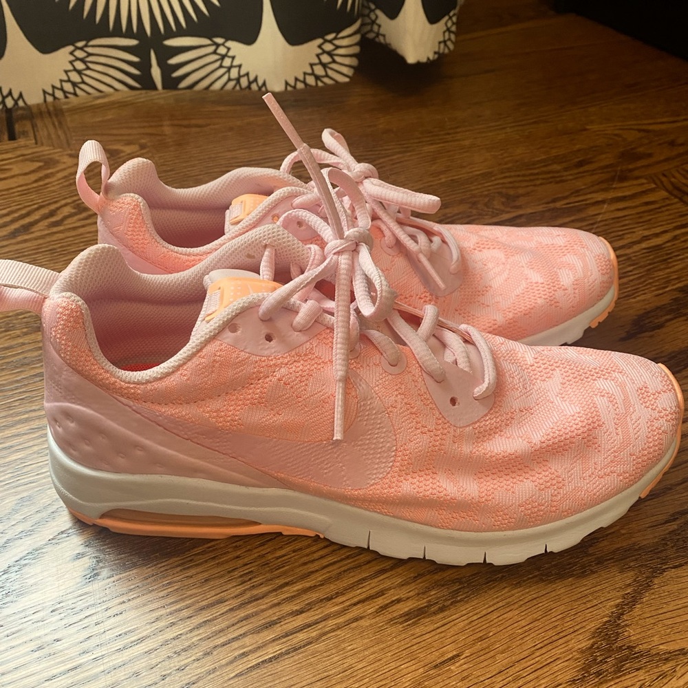Unique Nike Air Max Flower Tennis Shoes